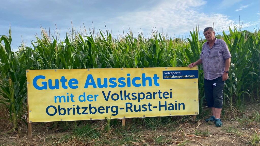 Auch wenn der Mais heuer nicht so hoch ist: die ÖVP Obritzberg-Rust-Hain wünscht gute Aussicht 