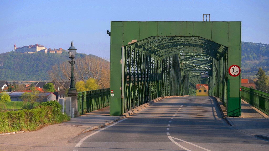 Donaubrücke Mautern - Wikimedia